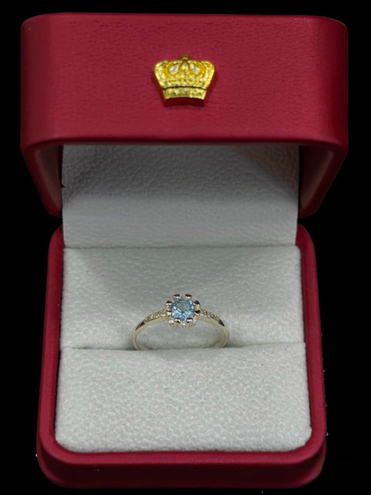 Anillo Azul Cielo con Circones en Plata Ley 925