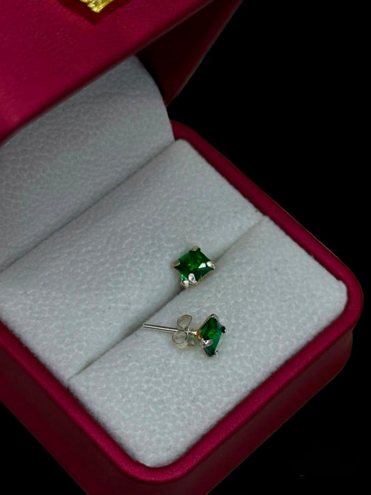 Aretes de Circón verde Cuadrado en Plata Ley 925