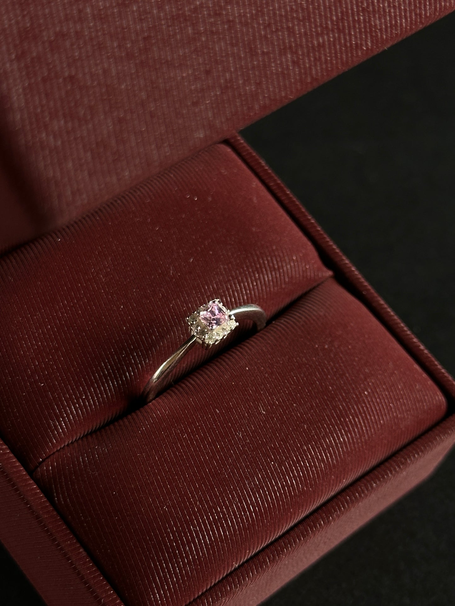 Anillo Rosa Halo en Plata Ley 925