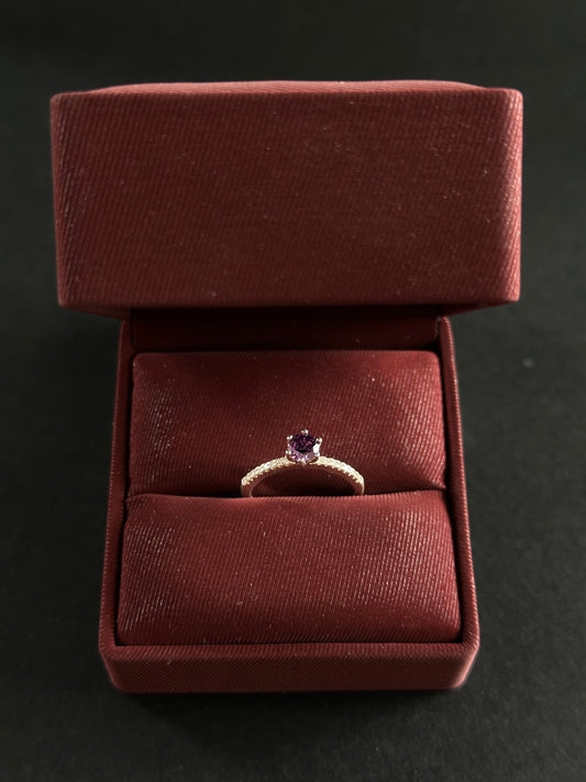 Anillo Morado con Circones en Plata Ley 925