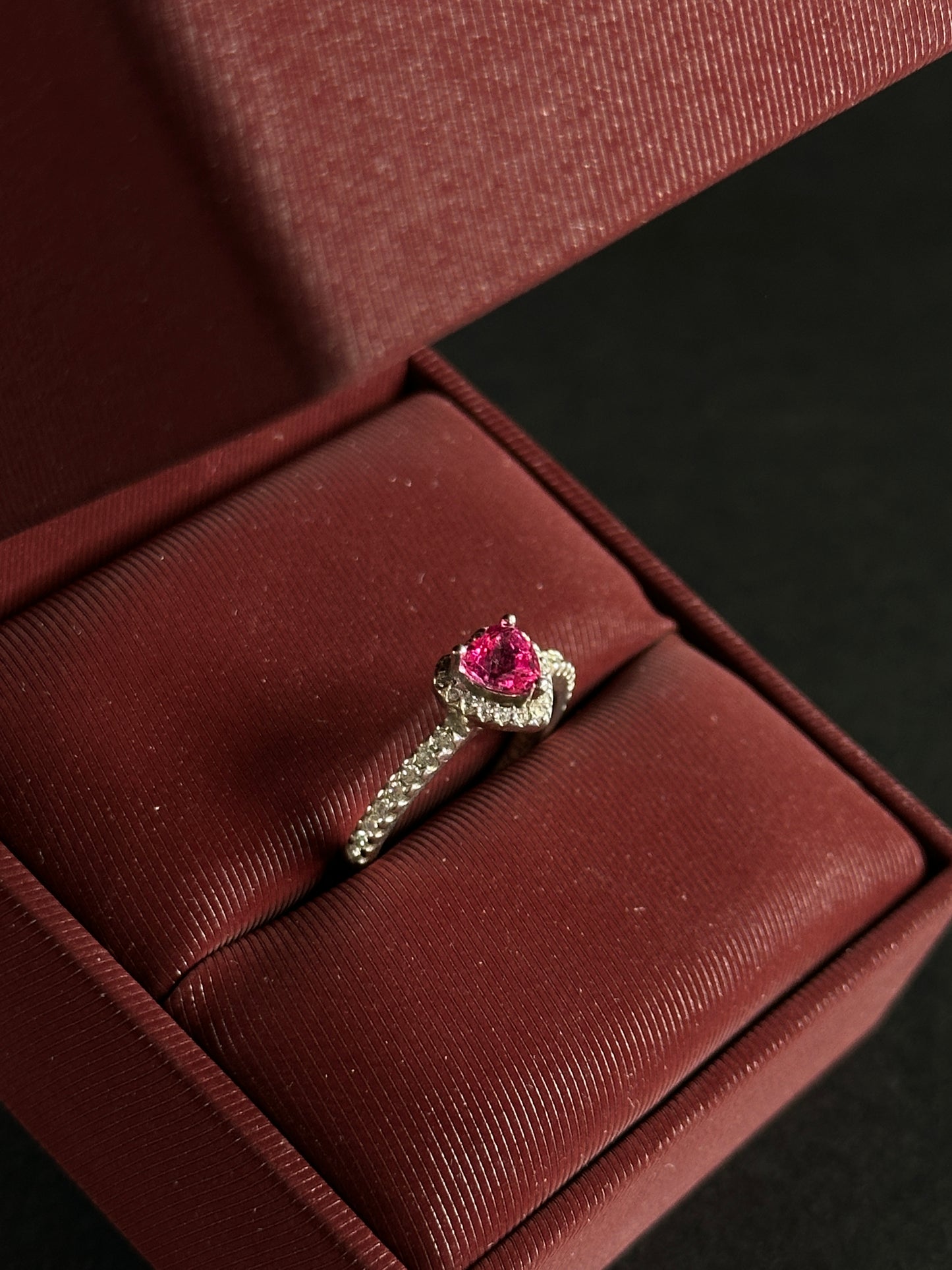 Anillo Corazon Topacio rosa natural en Plata Ley 925