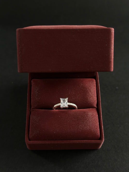 Anillo Imperial en Plata Ley 925