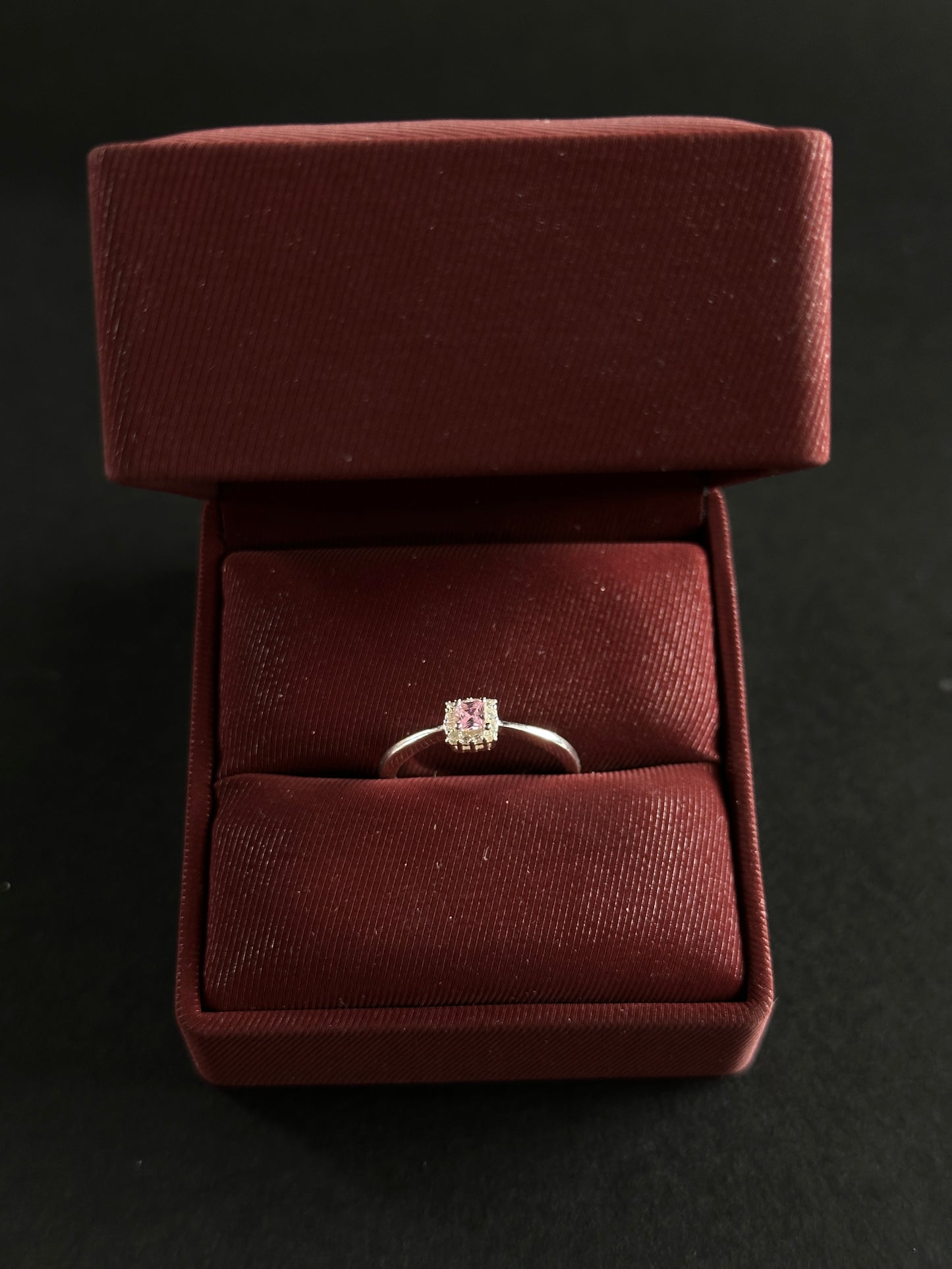 Anillo Rosa Halo en Plata Ley 925