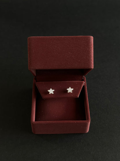 Aretes de Circón plateado en forma de estrella en Plata Ley 925