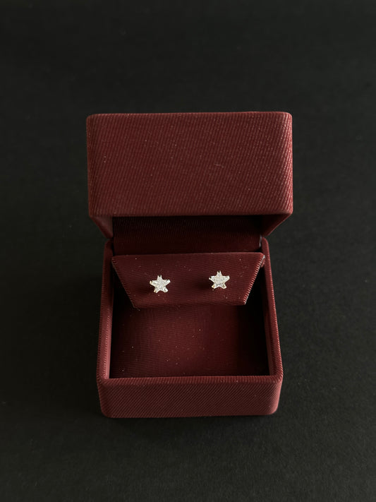 Aretes de Circón plateado en forma de estrella en Plata Ley 925