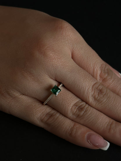 Anillo Verde Royal en Plata Ley 925