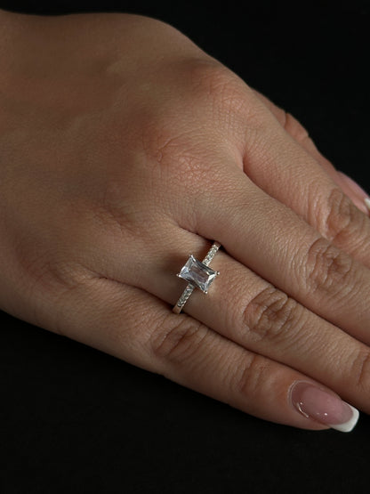 Anillo Imperial en Plata Ley 925