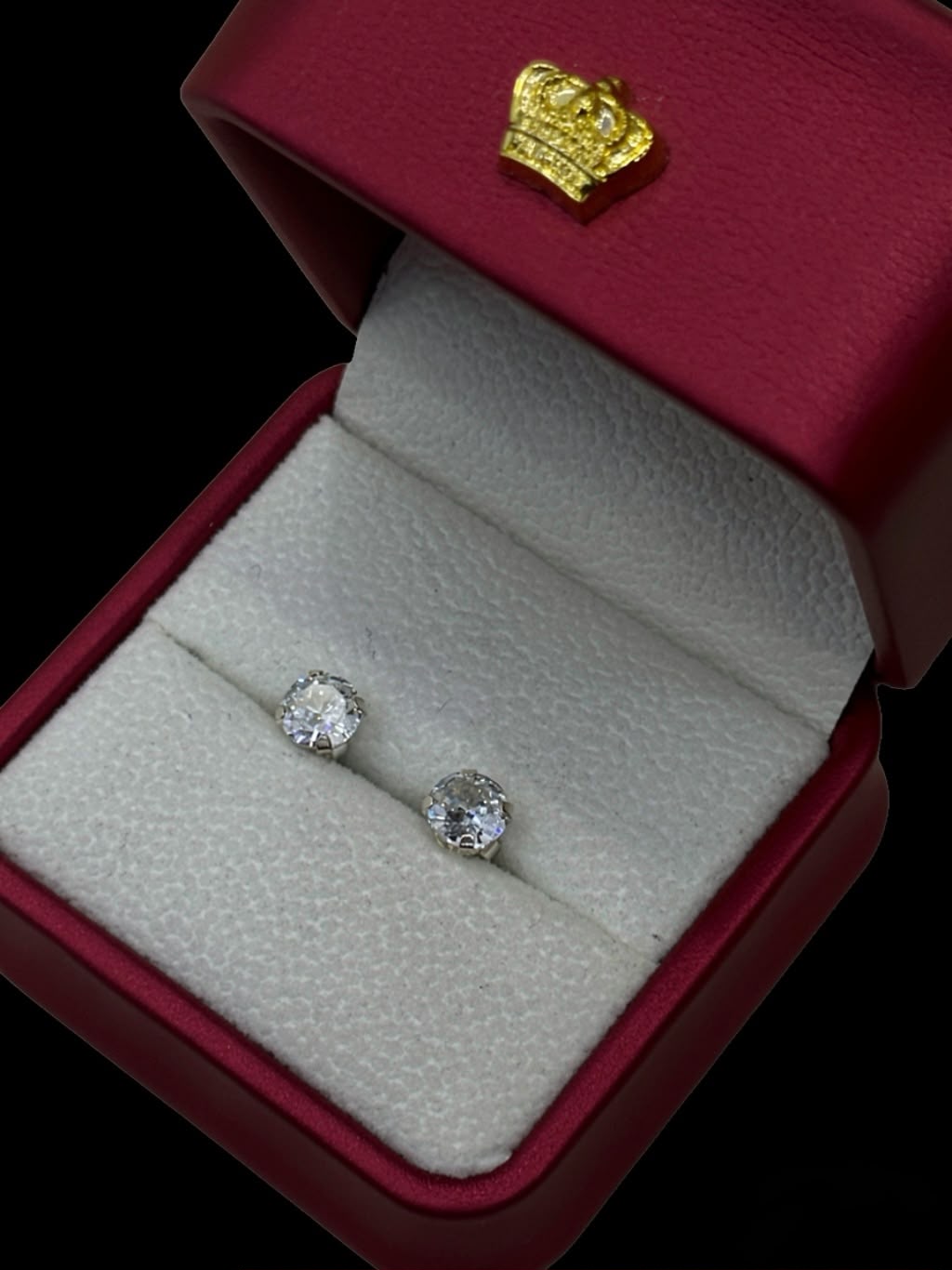 Aretes de Circón plateado redondo en Plata Ley 925