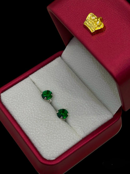 Aretes de Circón verde redondo en Plata Ley 925