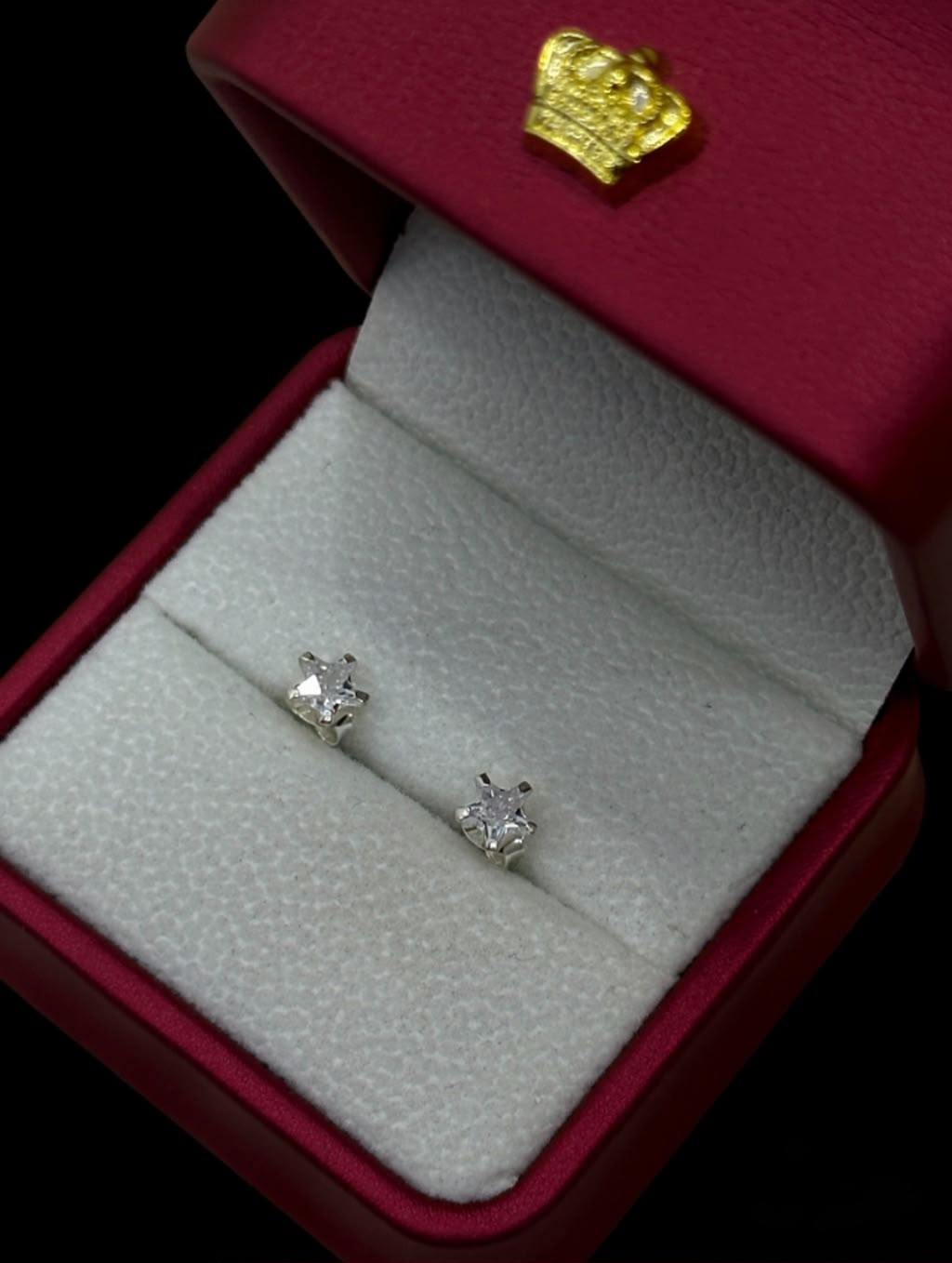 Aretes de Circón plateado en forma de estrella en Plata Ley 925