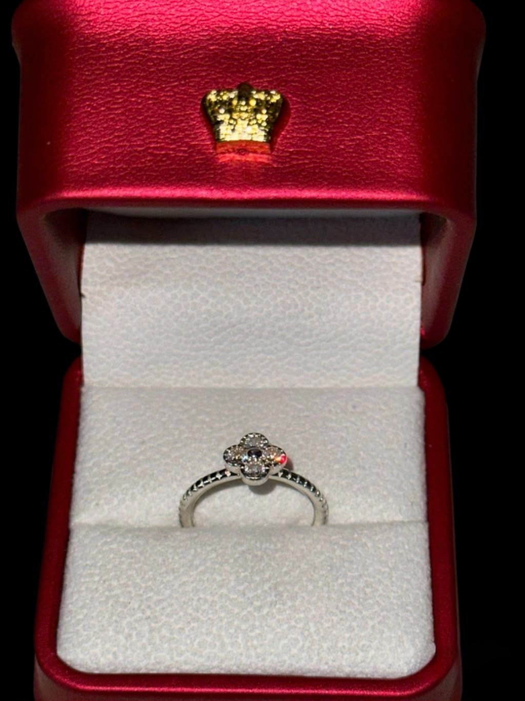 Anillo Van Cleef con Circones en Plata Ley 925